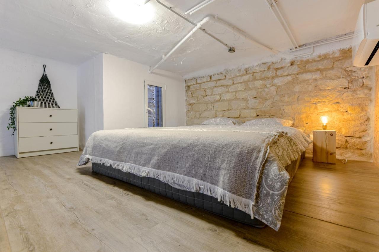 Soho Boho - With Sunny Rooftop Terrace And Fiber Optic Internet