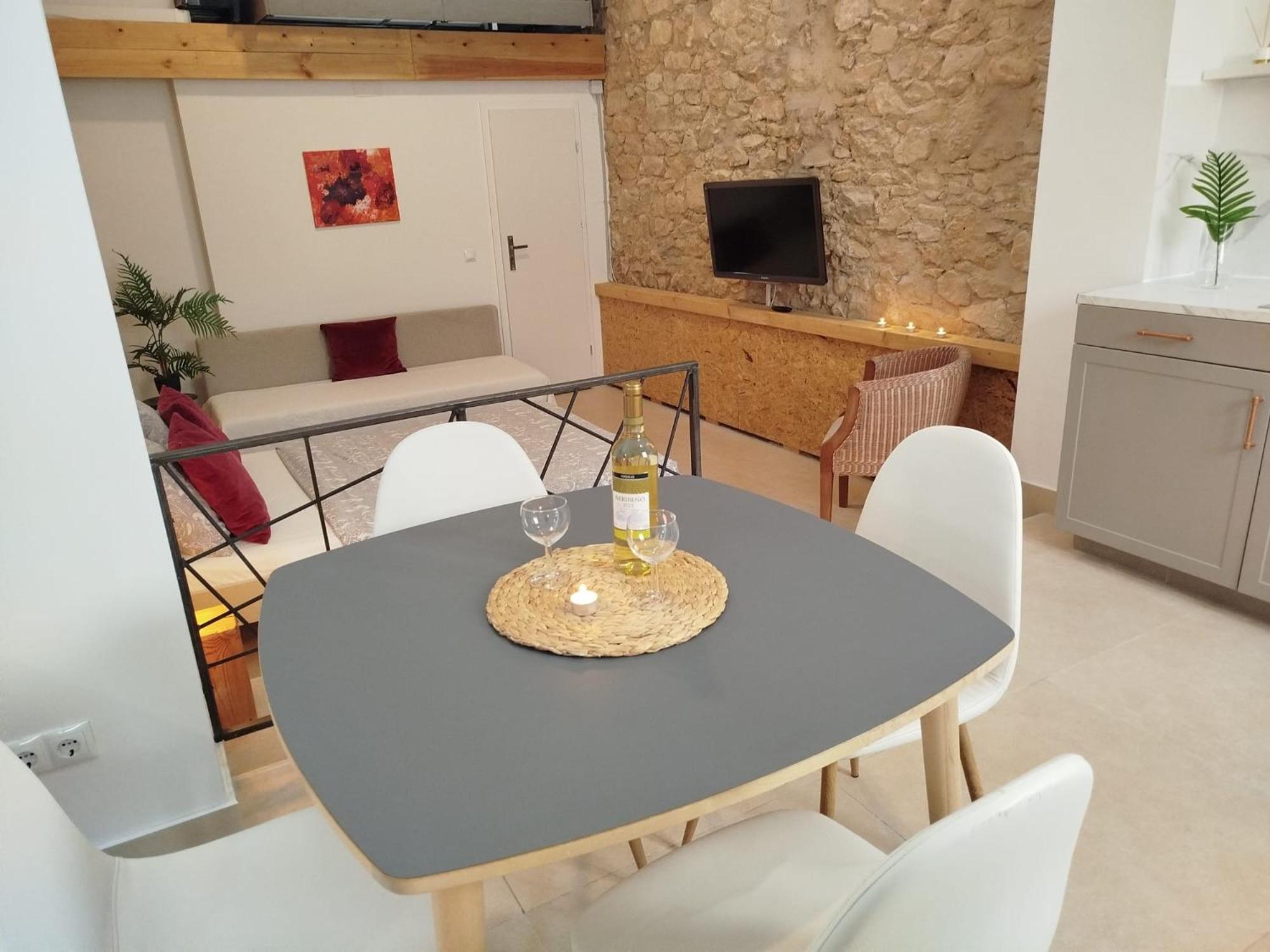 Soho Boho - With Sunny Rooftop Terrace And Fiber Optic Internet Hotel apartamentowy Alicante